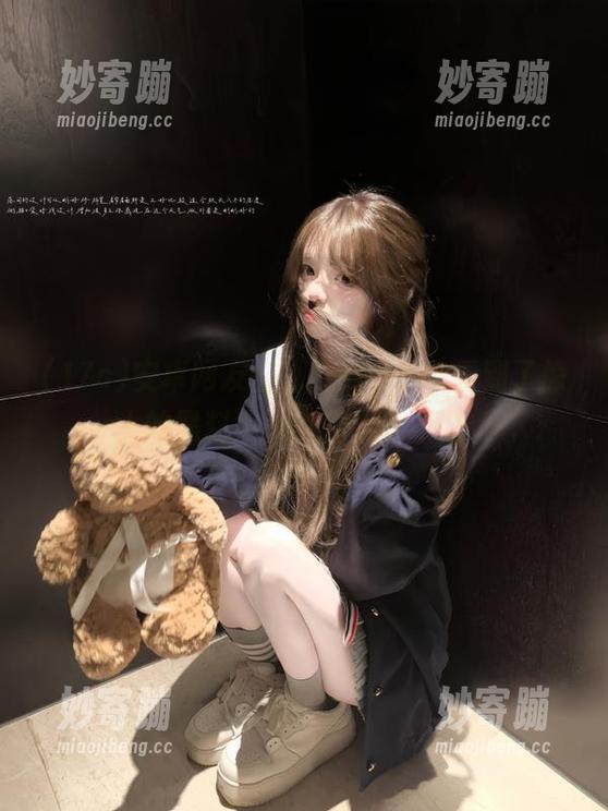 安卓网友们，我刚在17c看到了惊人的黑料！不说你肯定不信…