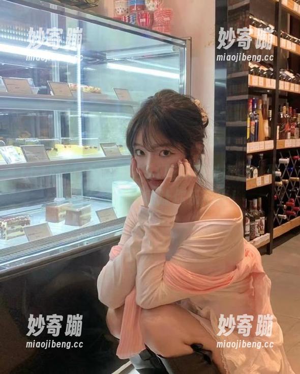 今天就去51吃瓜网址逛逛，那里有个大瓜等着让你乐不停！