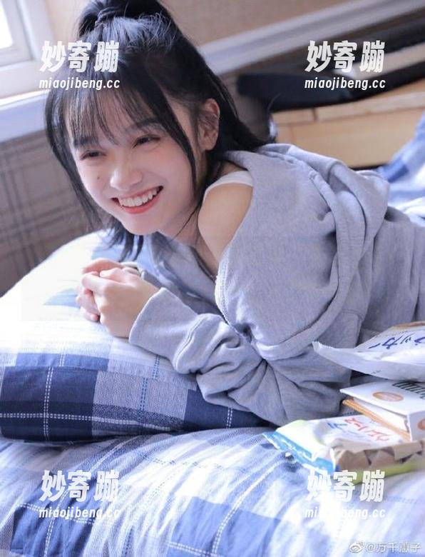 别说全网无事可寻，先登录51吃瓜，妳就会被各种炒鸡好戏吸引