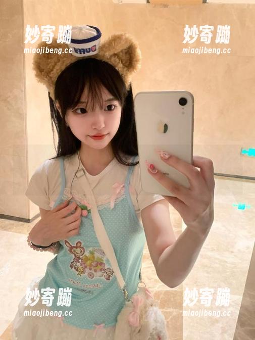 访问51吃瓜的网址，没有方向感？入口就在右边，努力去找！