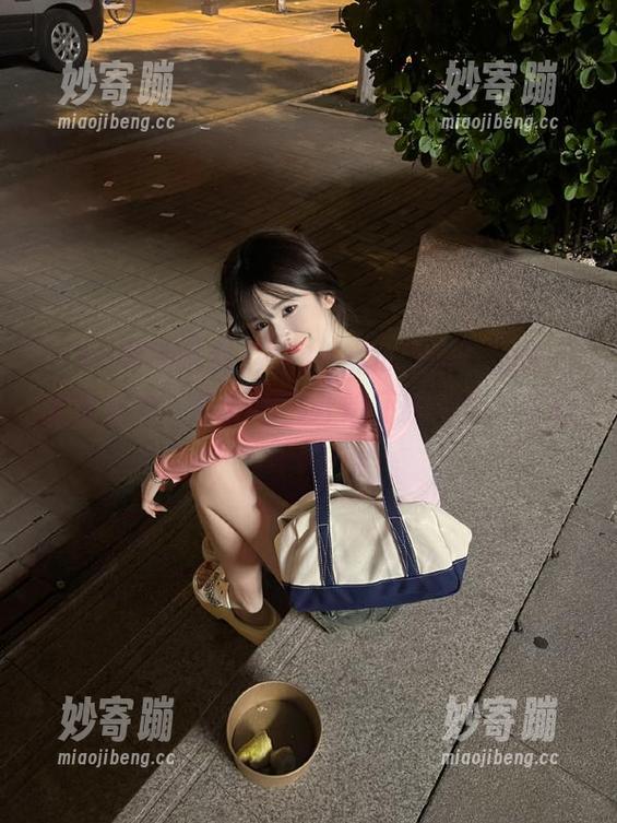 “718黑瓜吃料”的入口太有魅力，甚至我都开始怀疑人生，人心何在？