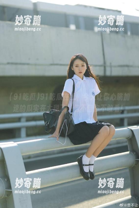91吃瓜在线，今天让你心跳加速的瓜实在太甜了，信不信你不敢看！