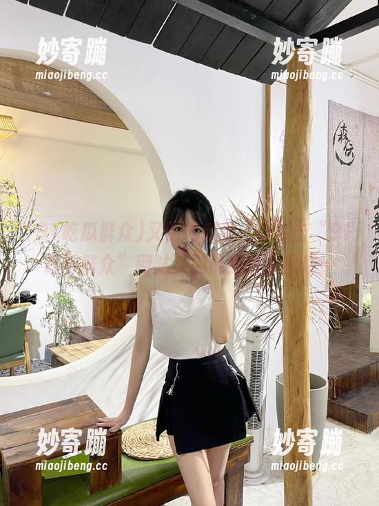 91吃瓜群众 又到看瓜季,快点击“91吃瓜群众”网站,别说我没提醒你!