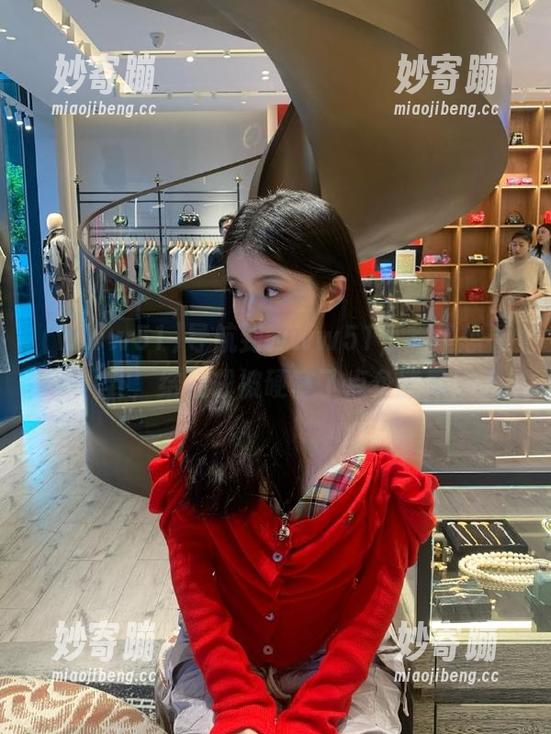 www51 导航到www51,我是想看八卦,结果却被硬塞了点负能量!
