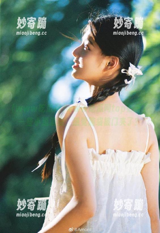 www吃瓜网top更新了一些小道消息，感觉脑袋被门夹了？