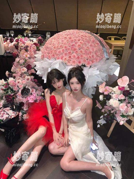 我要是在五一吃瓜官网开个“永久会员”，算命不算命，哈哈！