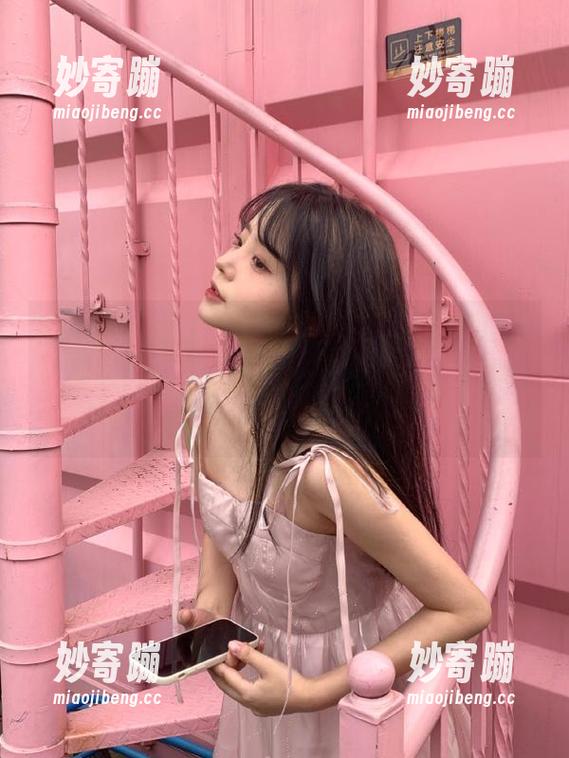 看完“冲哥黑料正能量”视频，你敢走过传送门吗？小心被里面的真相吓到哦。