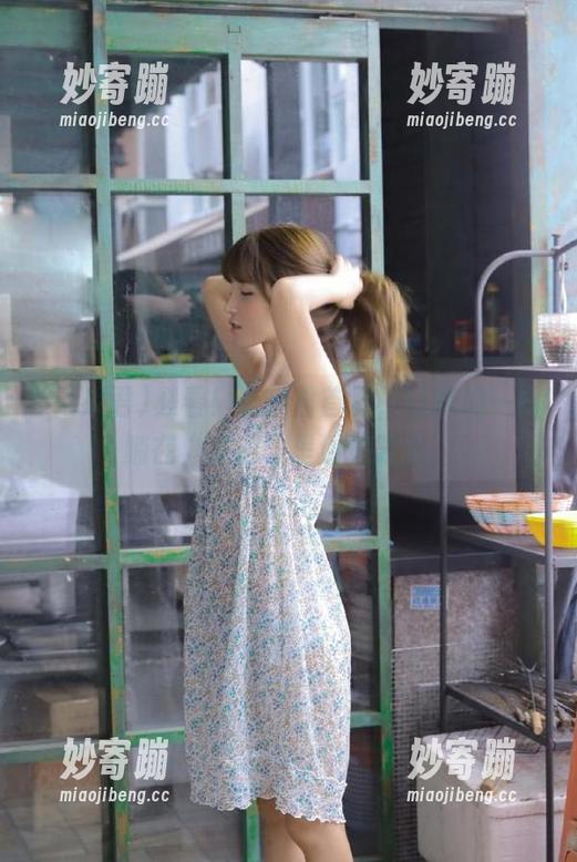 必看！吃瓜君首页，让我们一同躺在“瓜田”里消遣时光。