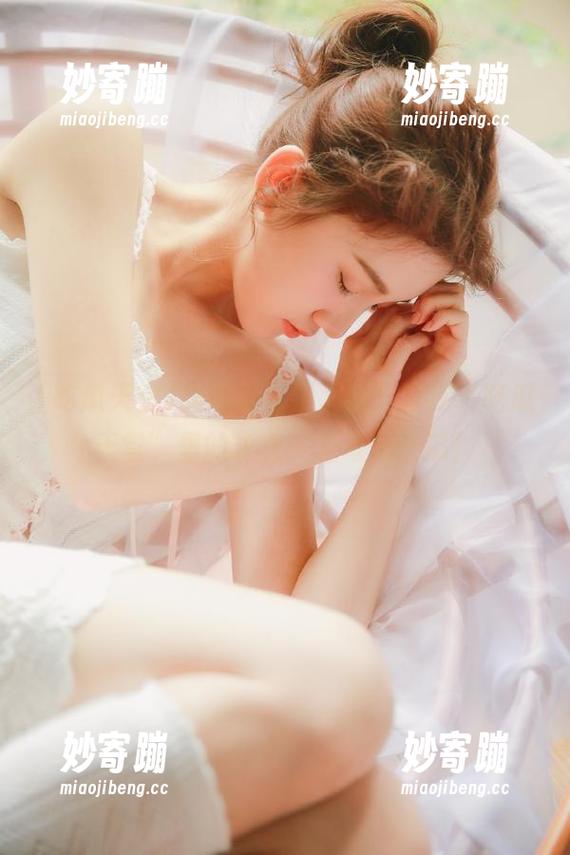 我不爱水果，我只爱在“吃瓜天堂”里的永久关注每一个瓜！