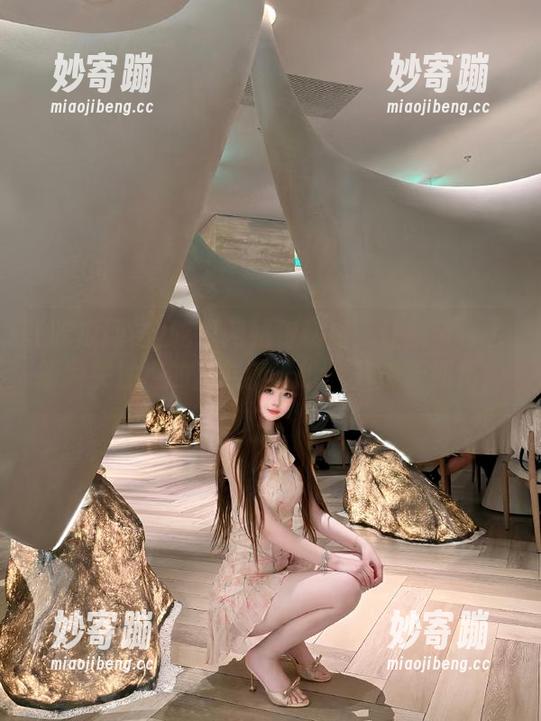 吃瓜网站传送门：让我带你去解锁关注点的万能新天地，八卦无死角！