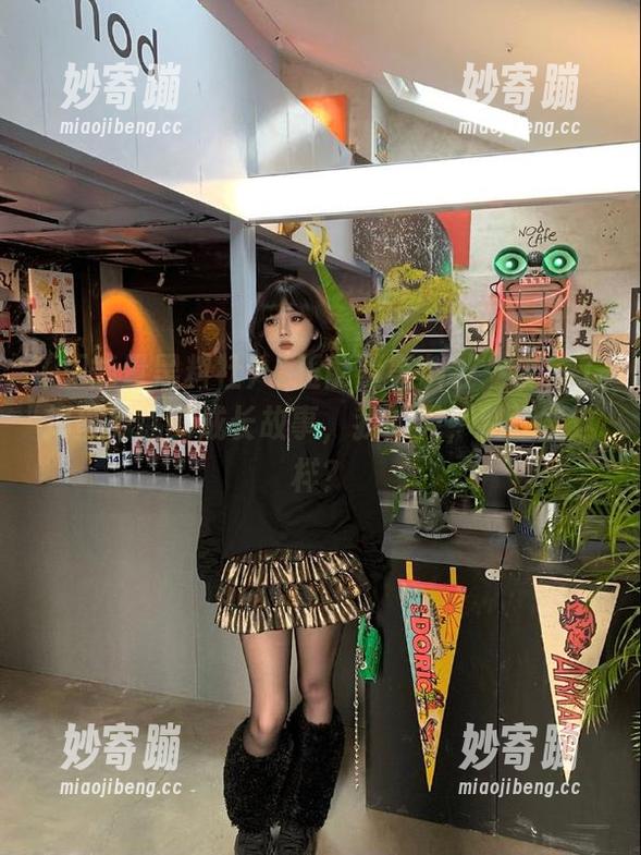 “正能量黑料社”发布了捣蛋鬼鹅的成长故事，我的天，鹅还能这样？