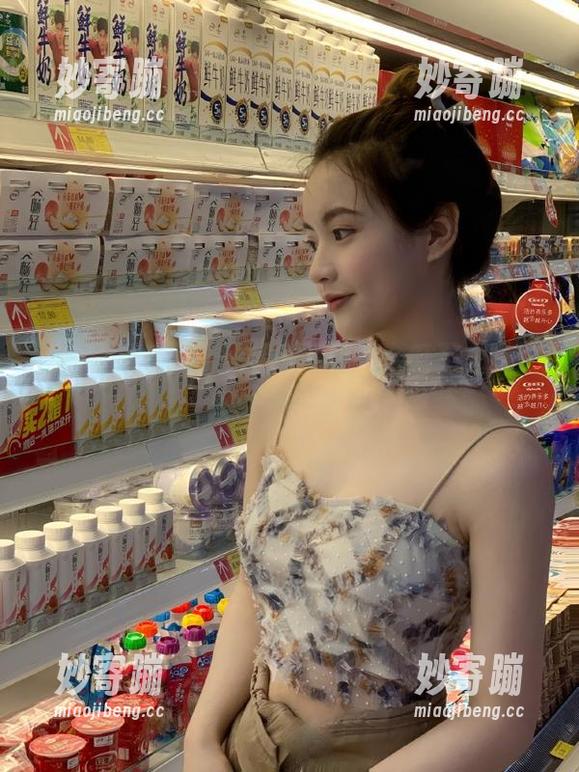黑哥冲料网页，吃瓜不求人，果然有一套！