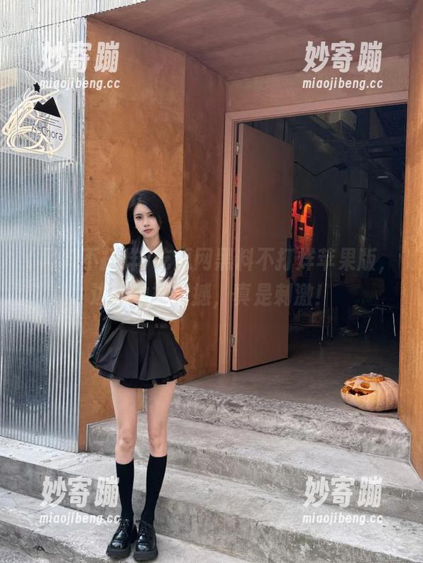 吃瓜网黑料不打烊苹果版，边吃边被震撼，真是刺激！