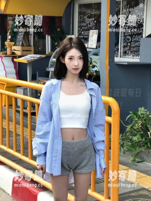 下载黑料社，一键就能获取每日热瓜，想不想试试？感受一波！