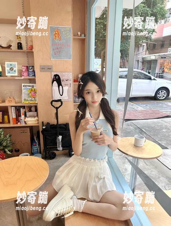 在黑料社app上，我不仅储备了免费黑料，还给我自己的爆料本子添了好多新词！