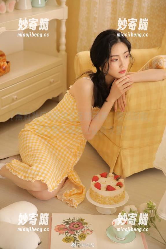 黑料社区的链接，吃瓜时刻，国产黑料果然没让我失望！