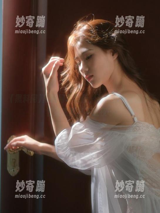 黑料网苹果版，没想到一觉醒来看竟然新鲜不过夜…