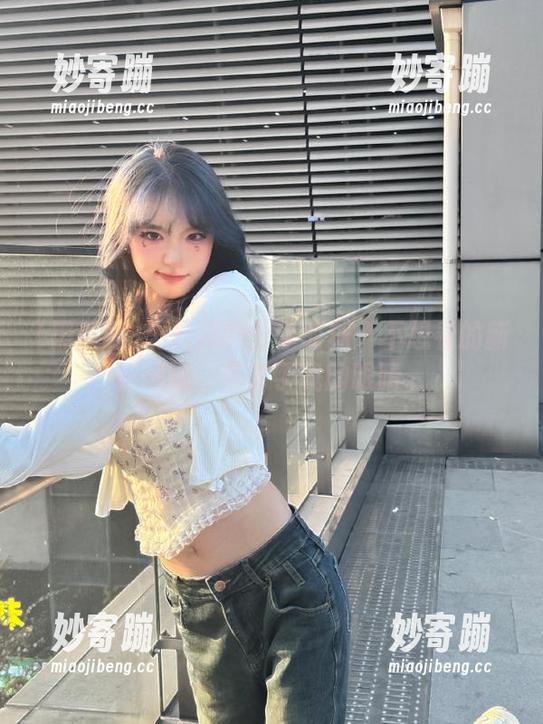 黑料网的分享时刻：不想看的新鲜网曝，伤害了我的眼睛。