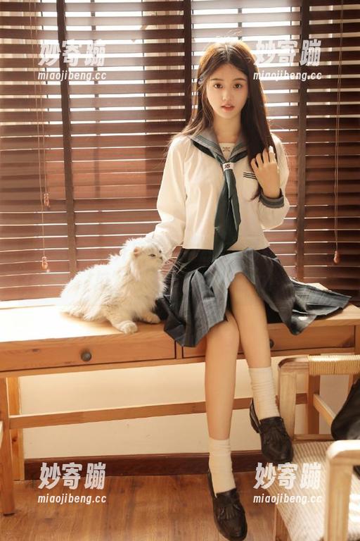 点开黑料网在线导航，瞬间感受‘瓜’田李下的神奇魅力！