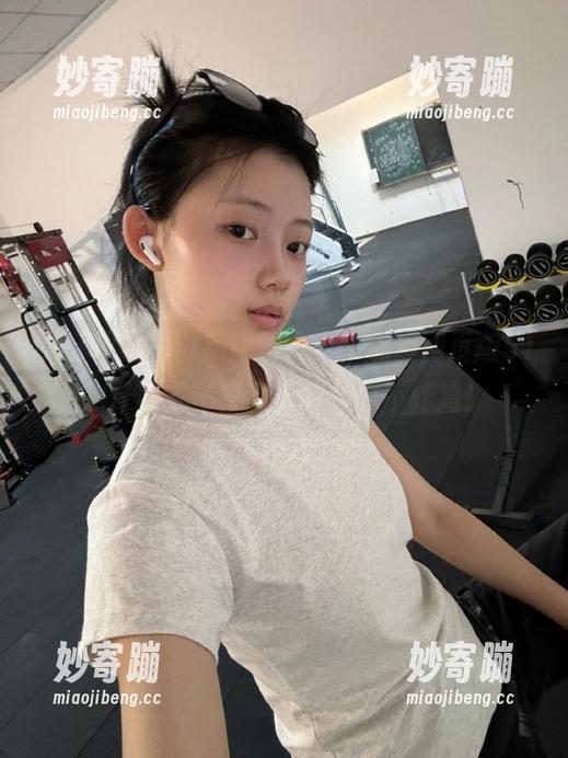 别犹豫了，“黑料网页版51”开心发布，今天只吃瓜不炸鸡！